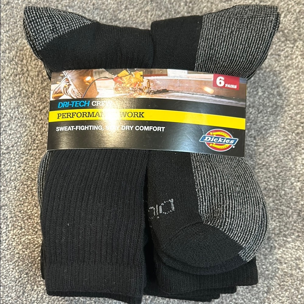 Dickies Men's Black Crew Socks - 6 Pack
